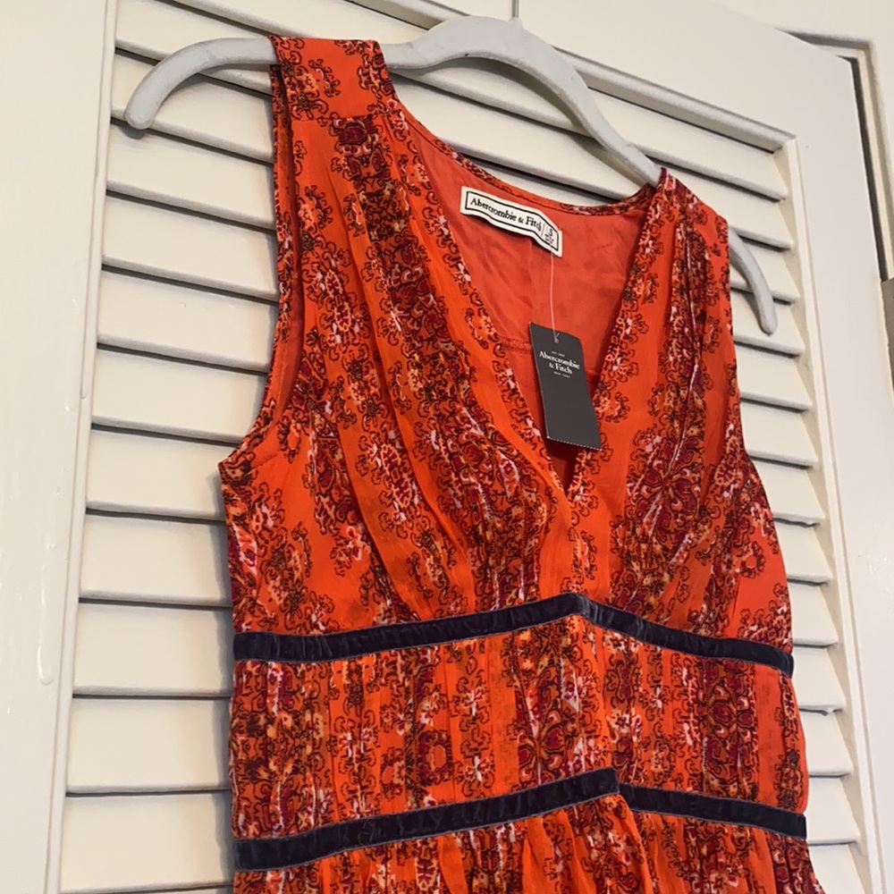 NWT Abercrombie Dress with Velvet trim